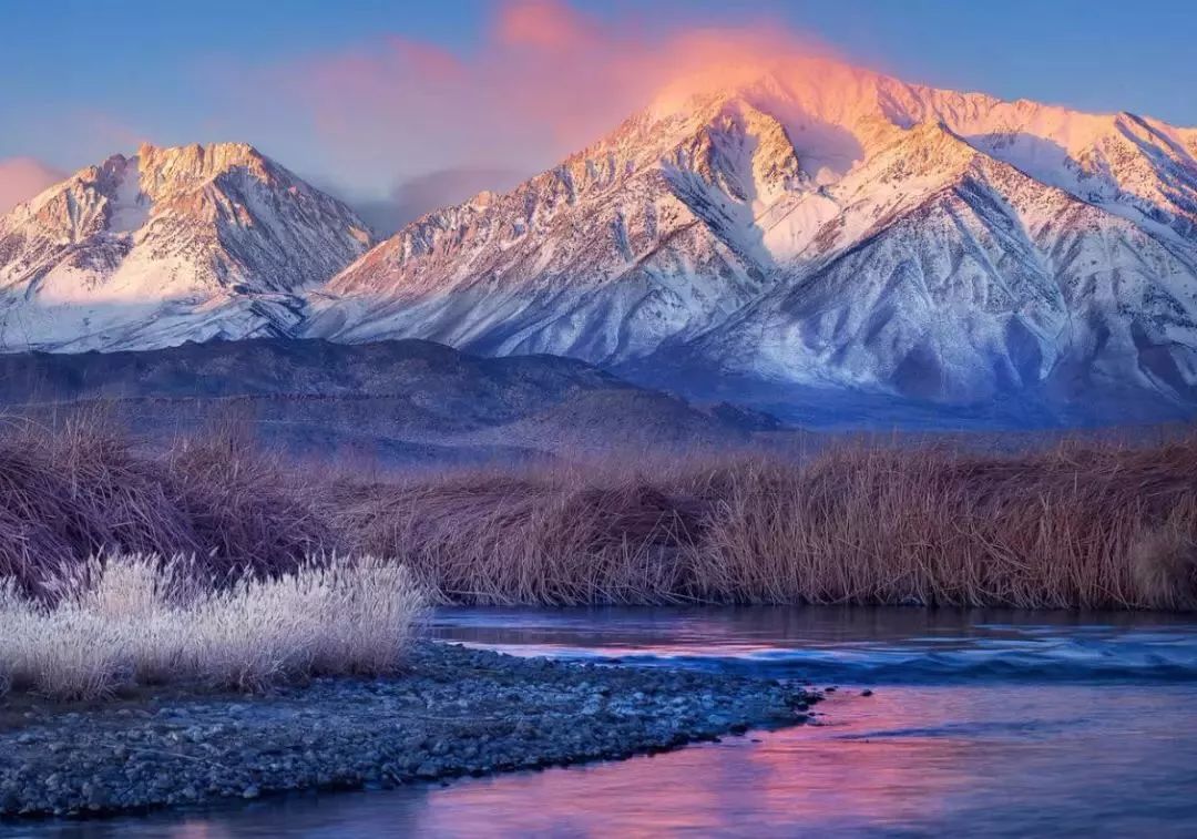 雪山日出