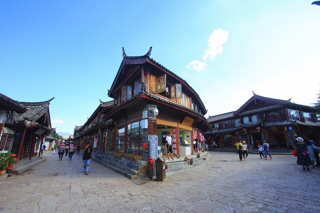 丽江古城,泸沽湖,玉龙雪山蓝月谷,茶马古道拉市海