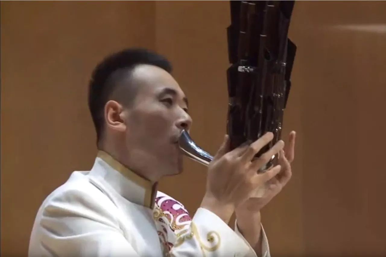 视频| 笙艺术节优秀选手音乐会--传统笙独奏《算盘响》 演奏:凌博