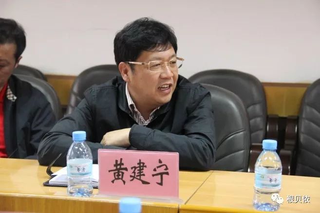 值得一提的是,辞去副市长职务的黄建宁,亦曾在咱壮乡靖西担任两年多