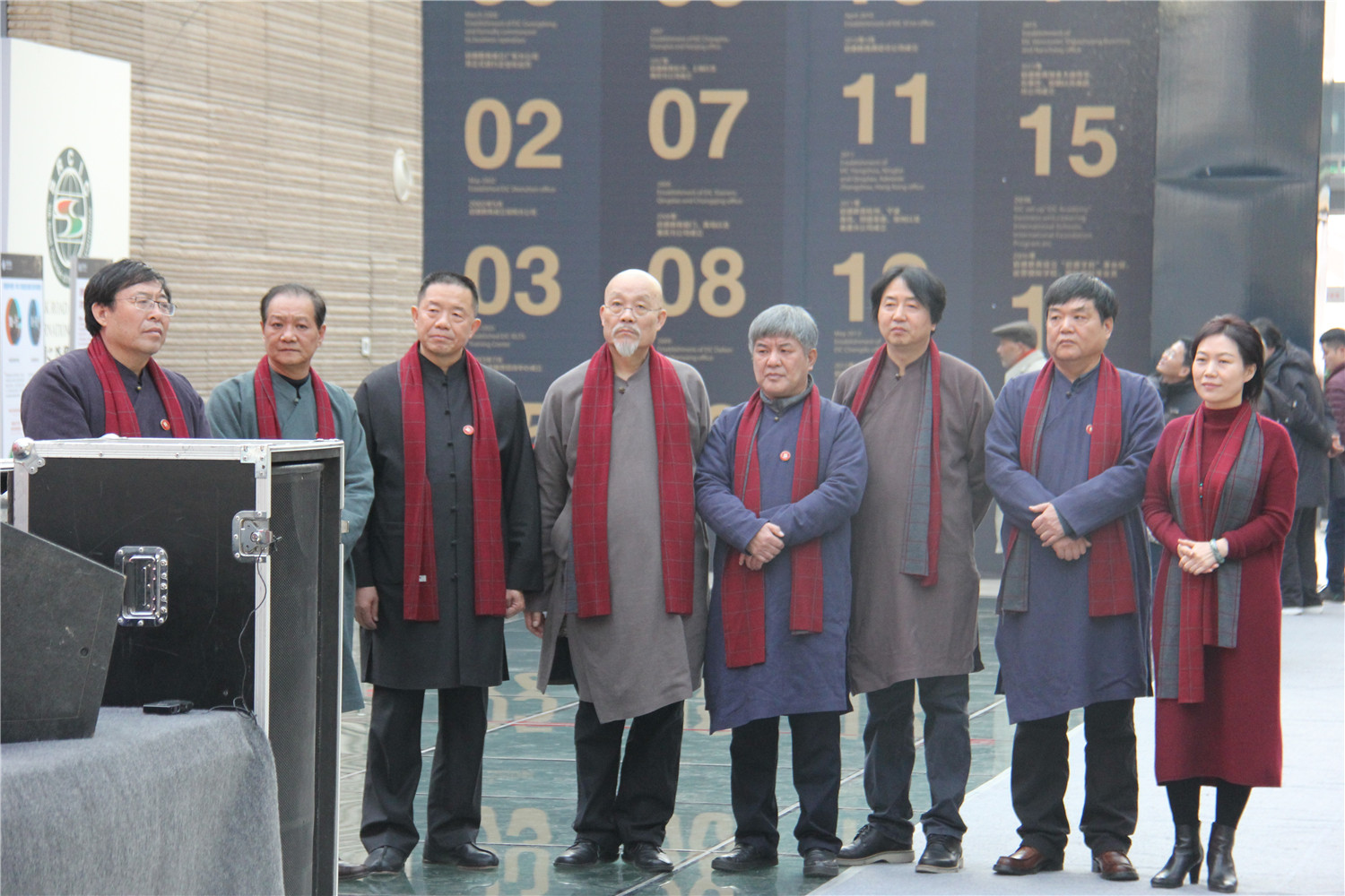 车行西安从长安出发陕西八人书法艺术作品巡回展在大唐西市博物馆开幕