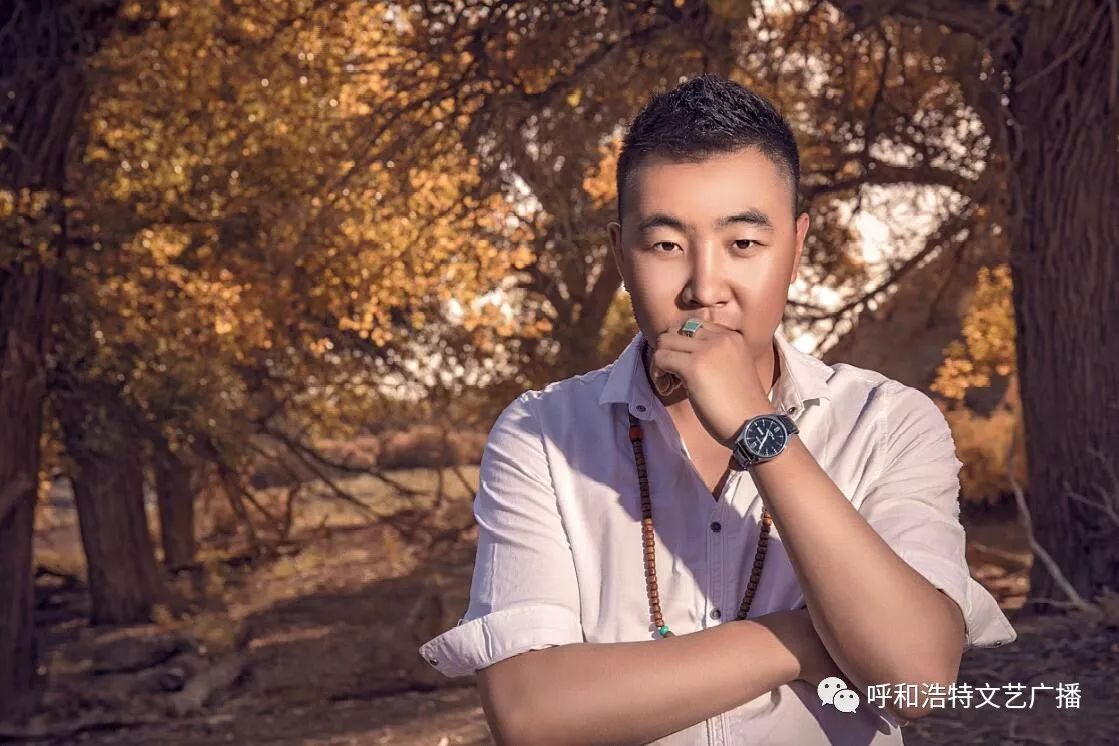 蒙古族青年歌手