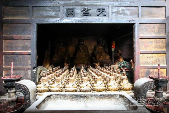 博白宴石寺,没有和尚念经,正月间每天来朝拜的香客却超过数万人