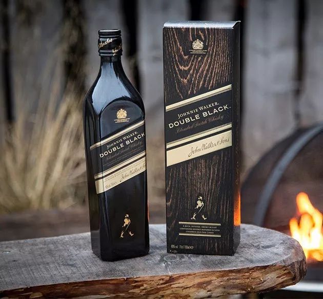 johnnie walker double black黑方醇黑3黑方是走路家的中端酒款,可以