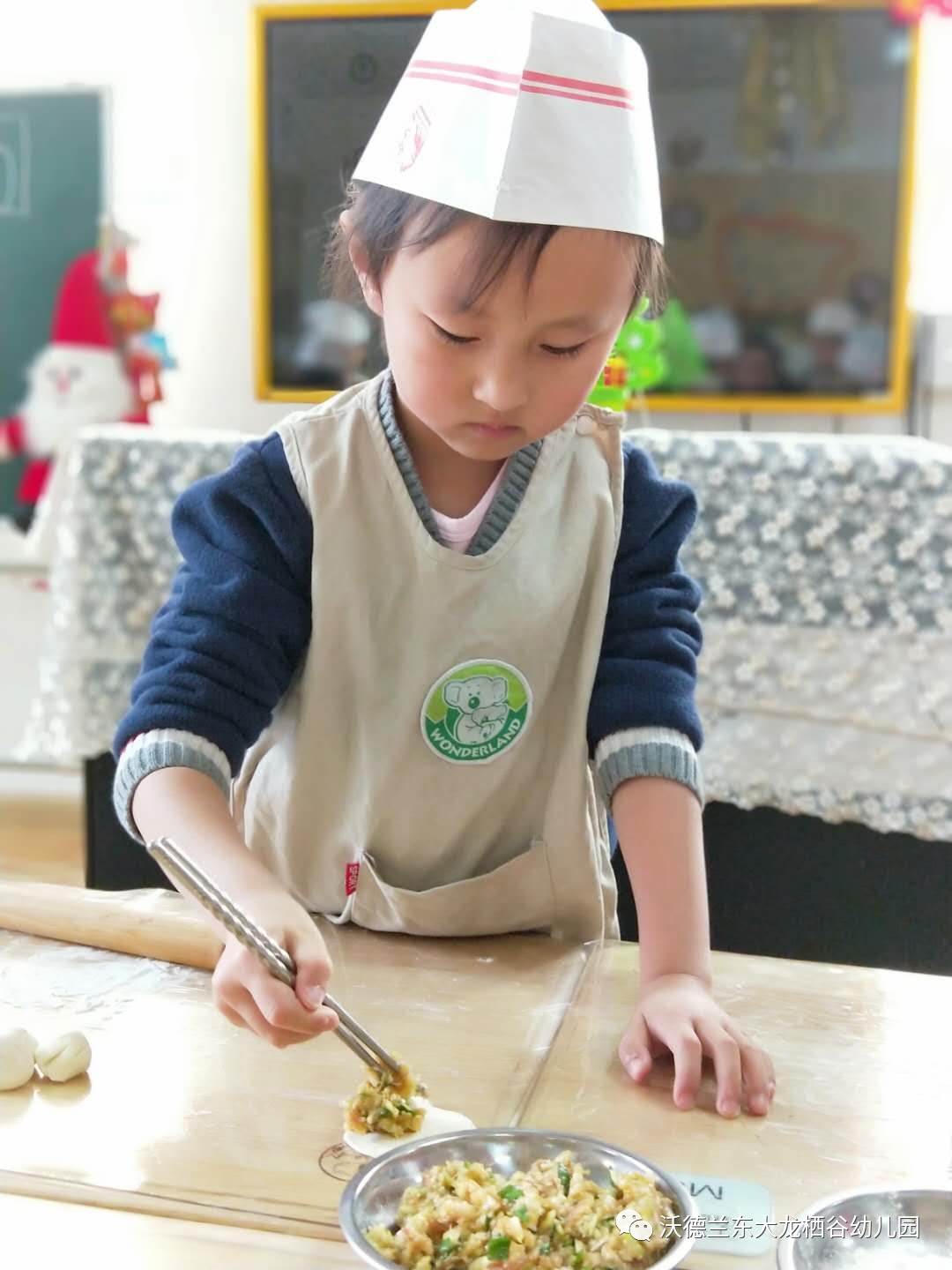 开心包饺子,快乐过冬至