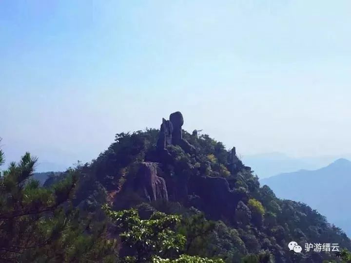 黄山人口小_小黄山烟(2)