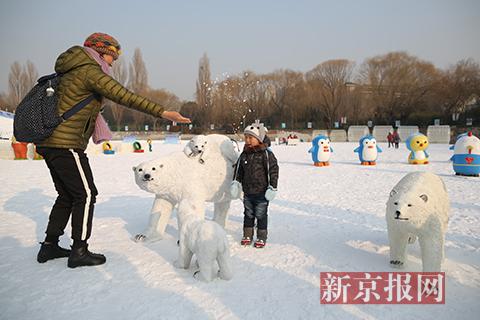 北京市属公园冰雪项目陆续开放 新增紫竹院公园雪场