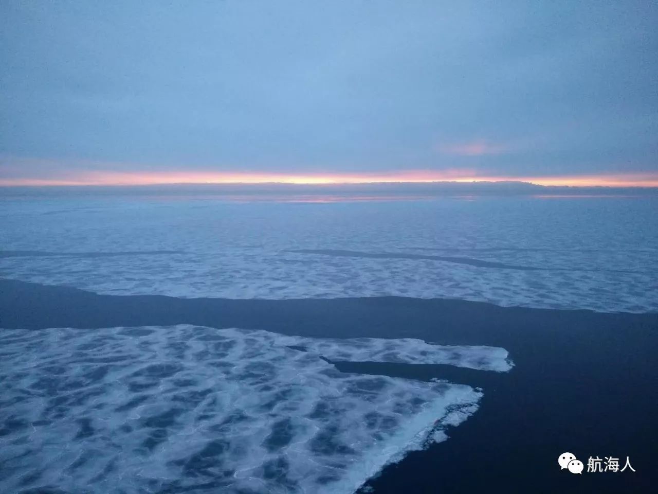 【航海人出品】旅程 · 随拍 | 航行在冰海上