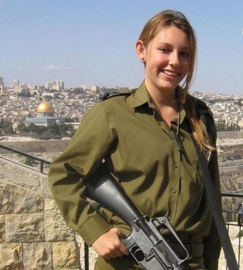以色列女兵遭遇侵害更令人痛心疾首,颜值高倍受男军迷