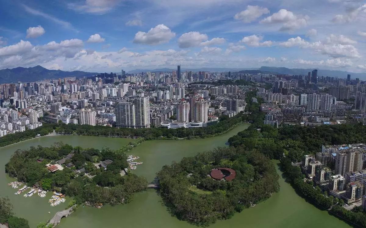 福建人均gdp超广东_广东福建地图