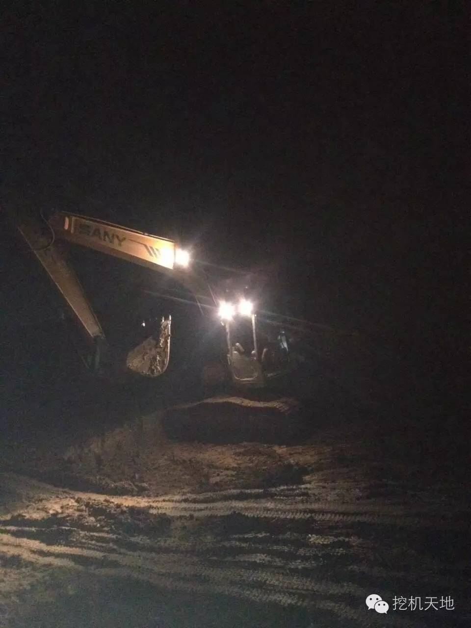 多少个夜晚, 我们为了这台挖机而睡不着!