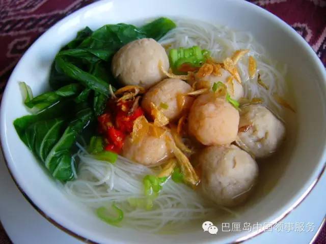 bihun bakso肉丸米粉汤△mie bakso 肉丸汤面△cap cay杂菜制作时