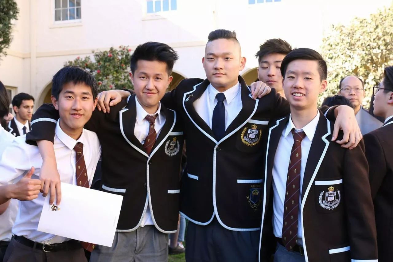 他所在的学校sydney boys high school