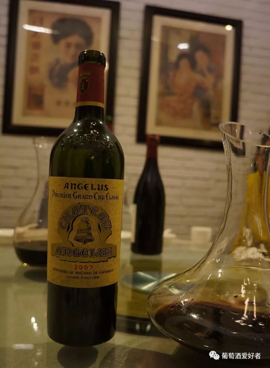 第一乐章 chateau angelus 金钟2007 大名鼎鼎的金钟位于波尔多右岸