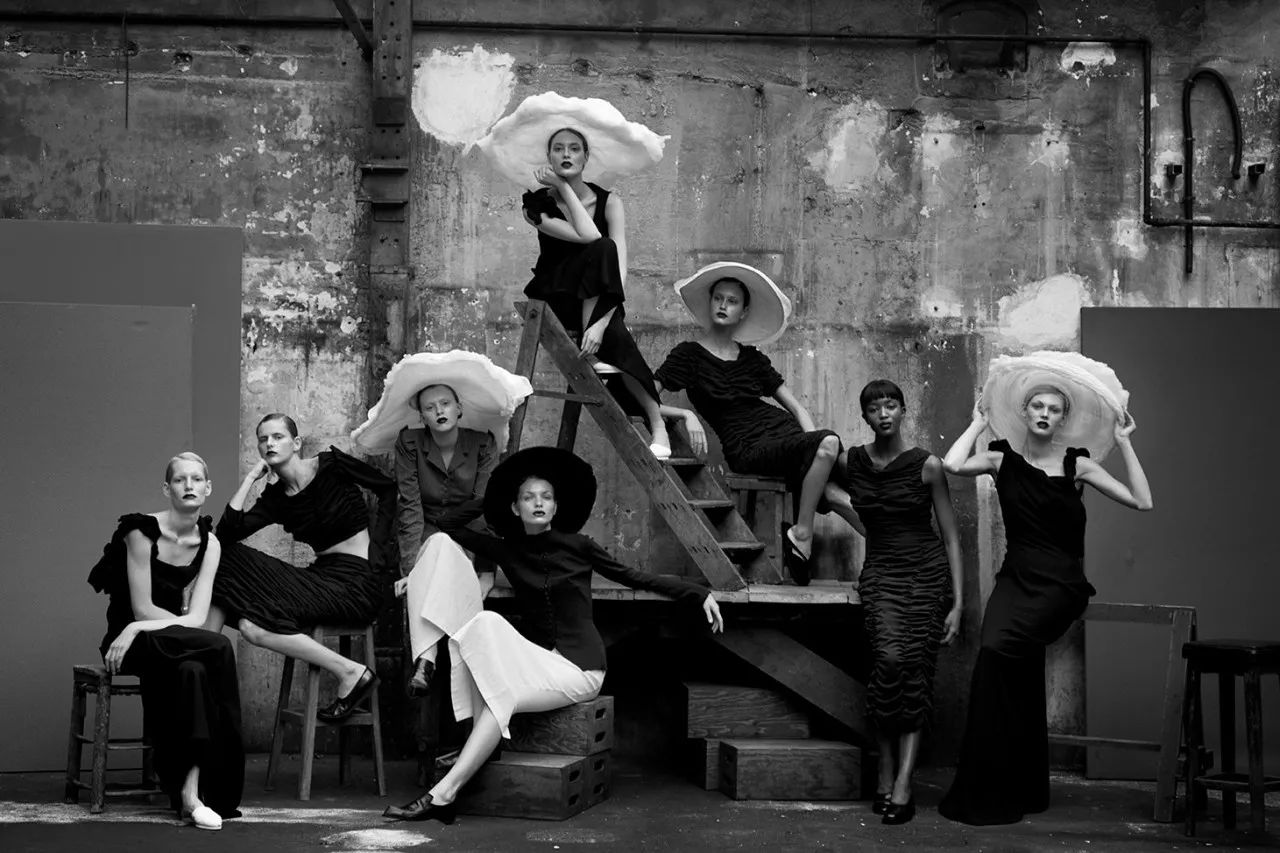 看大师的作品是一种享受丨传奇摄影师peter lindbergh