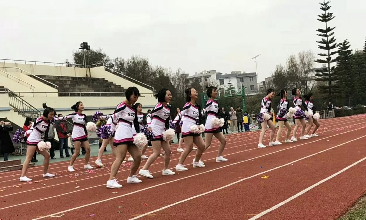 玉溪一中2017-2018学年田径运动会开幕