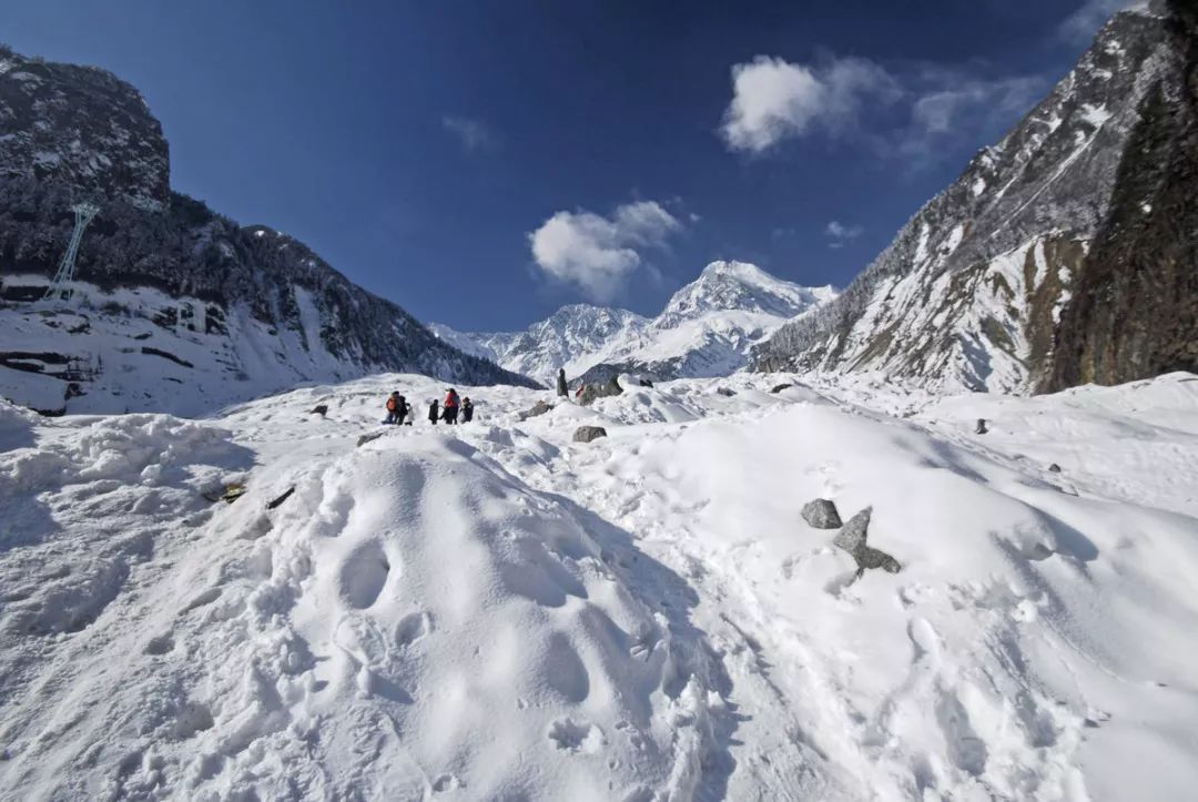 元旦去洗肺冰川雪山温泉森林一网打尽居然不算远