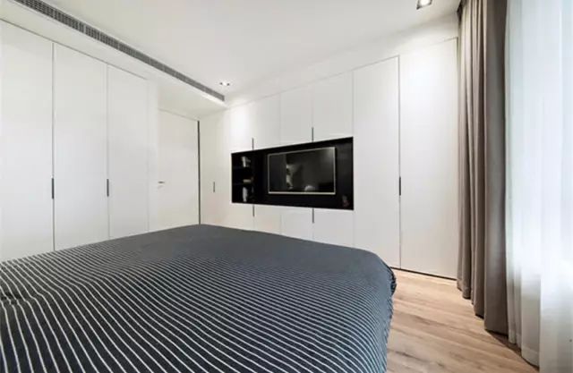 设计|卧室衣柜 电视柜组合设计,空间大了10㎡不止!