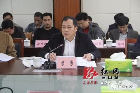 (县委常委,宣传部长李勇就国家督导检查组的提问进行答辩)