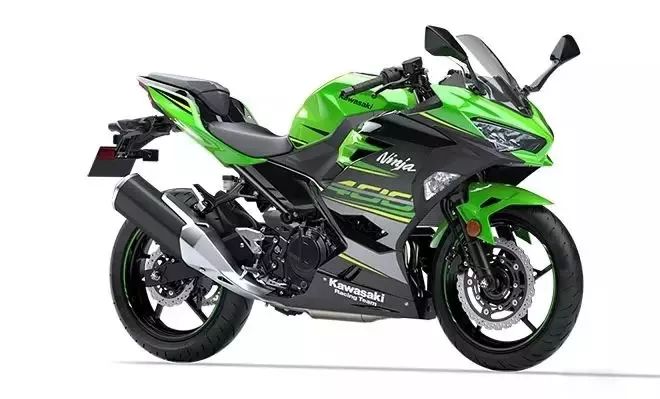 2月1日川崎ninja 400日本开卖,售价约4万人民币起!