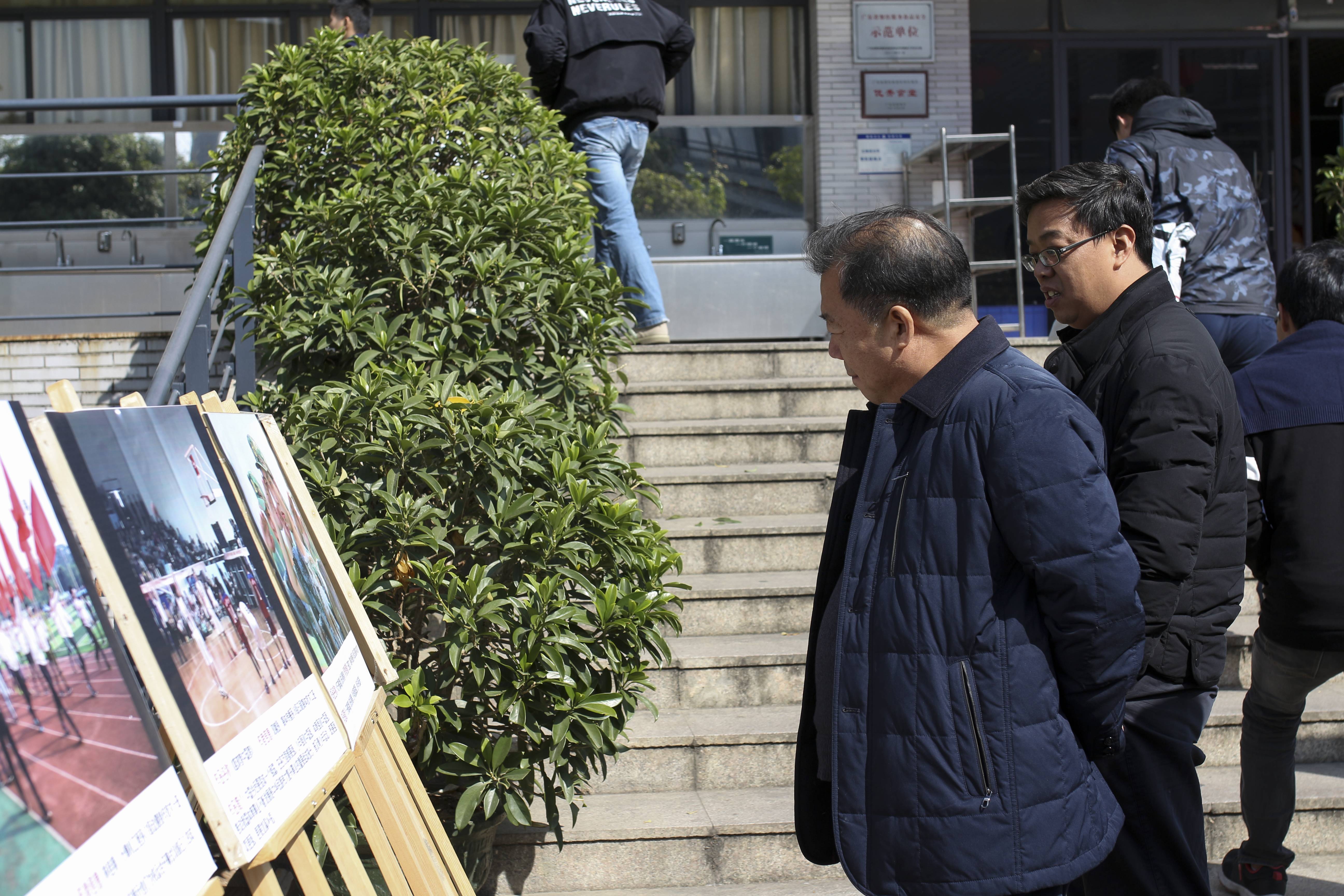 全心全意帮帮推 媒体传播系第二届映像杯图片作品大赛(布展回顾)