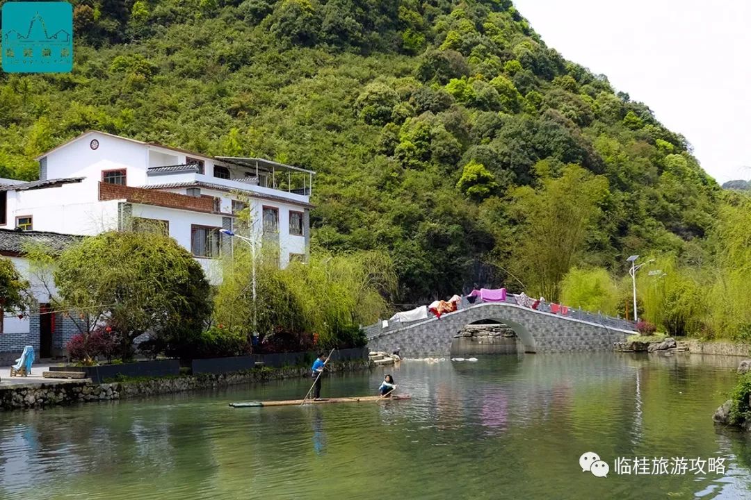 张国丽 记者孙敏)日前,临桂六塘镇岚岩村国家级美丽乡村建设标准化