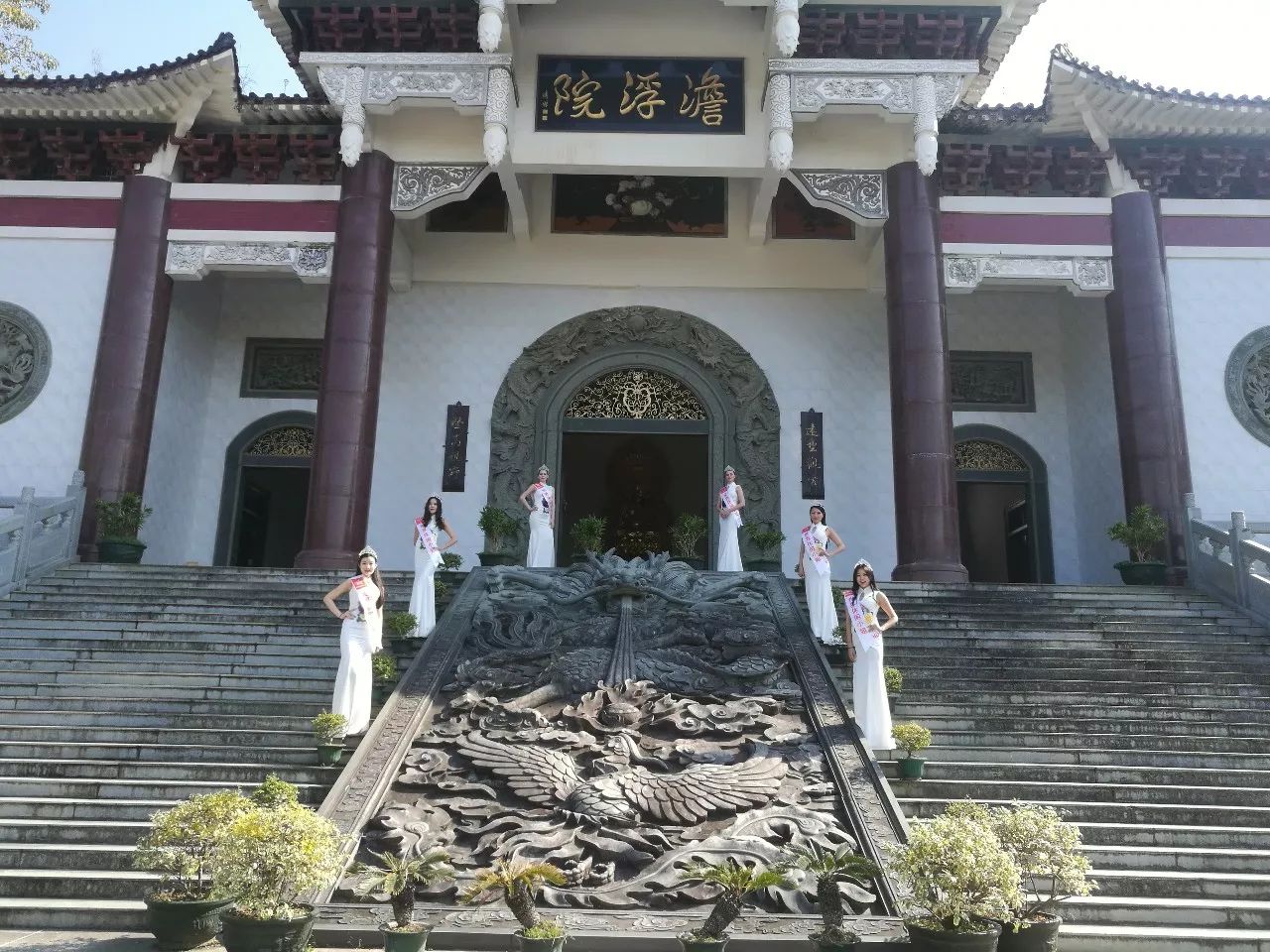 寻梦古城"百家旅行社潮州大型旅游签约与宣传踩线团莅临参访砚峰书院