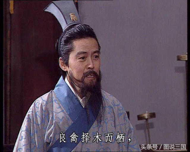刘备非常重用五大上将,一个与张飞并驾齐驱,一个让关羽气愤不已