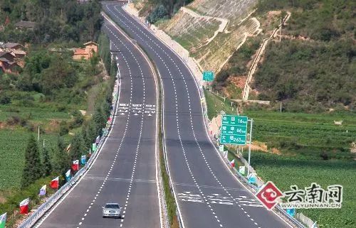 新昆楚高速后年通车 西出昆明一路畅通