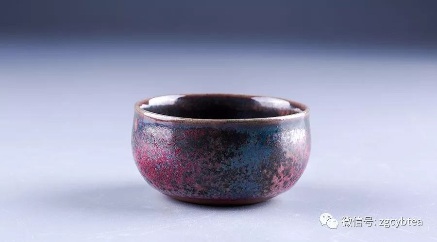 茶语大师板块首位钧瓷大师翟群,耗时3年研发独家彩金釉,福利价众筹中