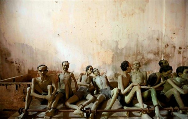 历史上最恐怖的监狱:越南老虎笼,悍不畏死的重犯也要乖乖低头