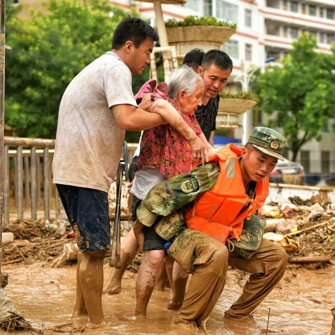 深圳失踪人口_深圳历年人口变化图