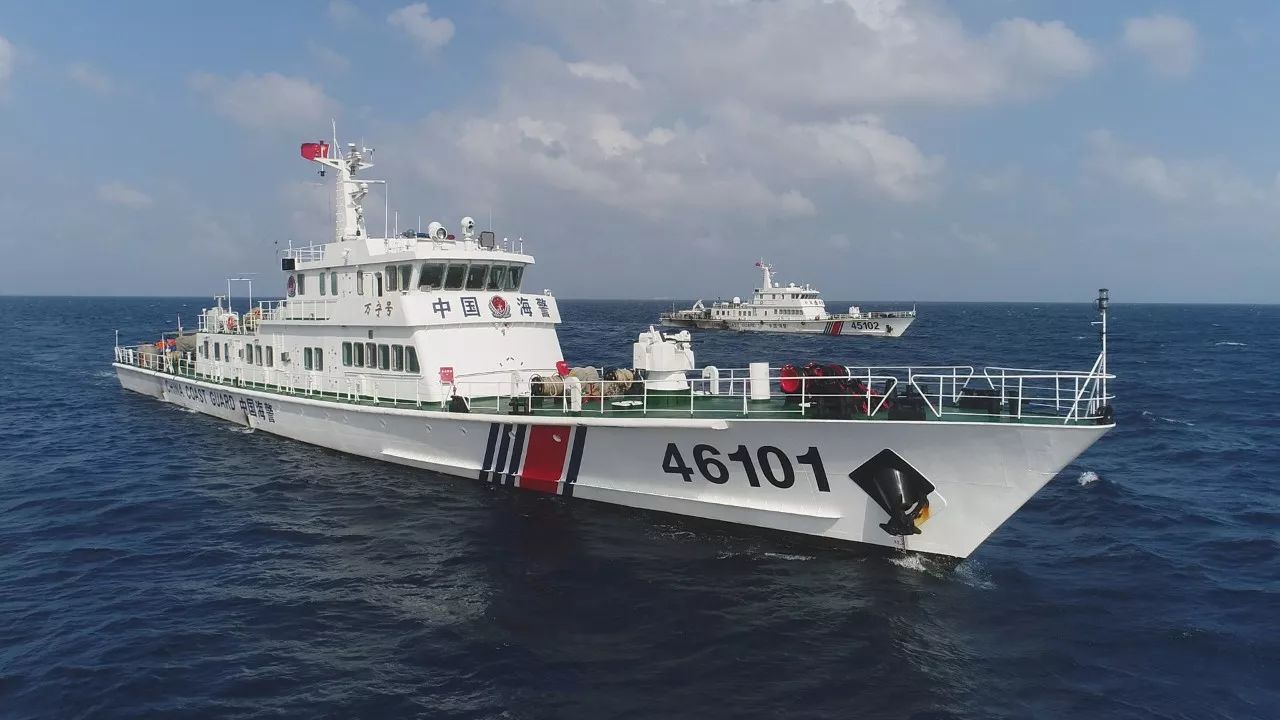 驰骋南海的巡逻舰02海南海警46101舰上的海警官兵大多是90后,其中有