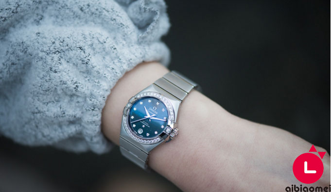 欧米茄星座系列“蓝色星空”限量版女士腕表