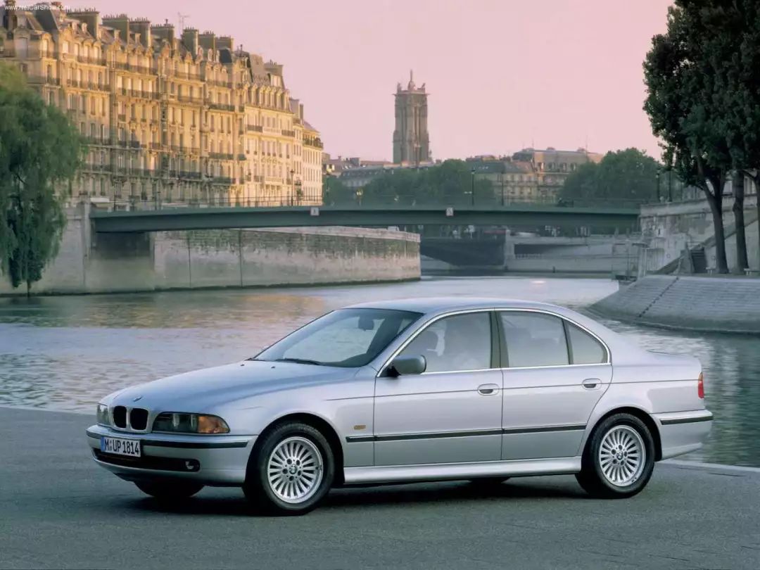 bmw 5-series(e39)