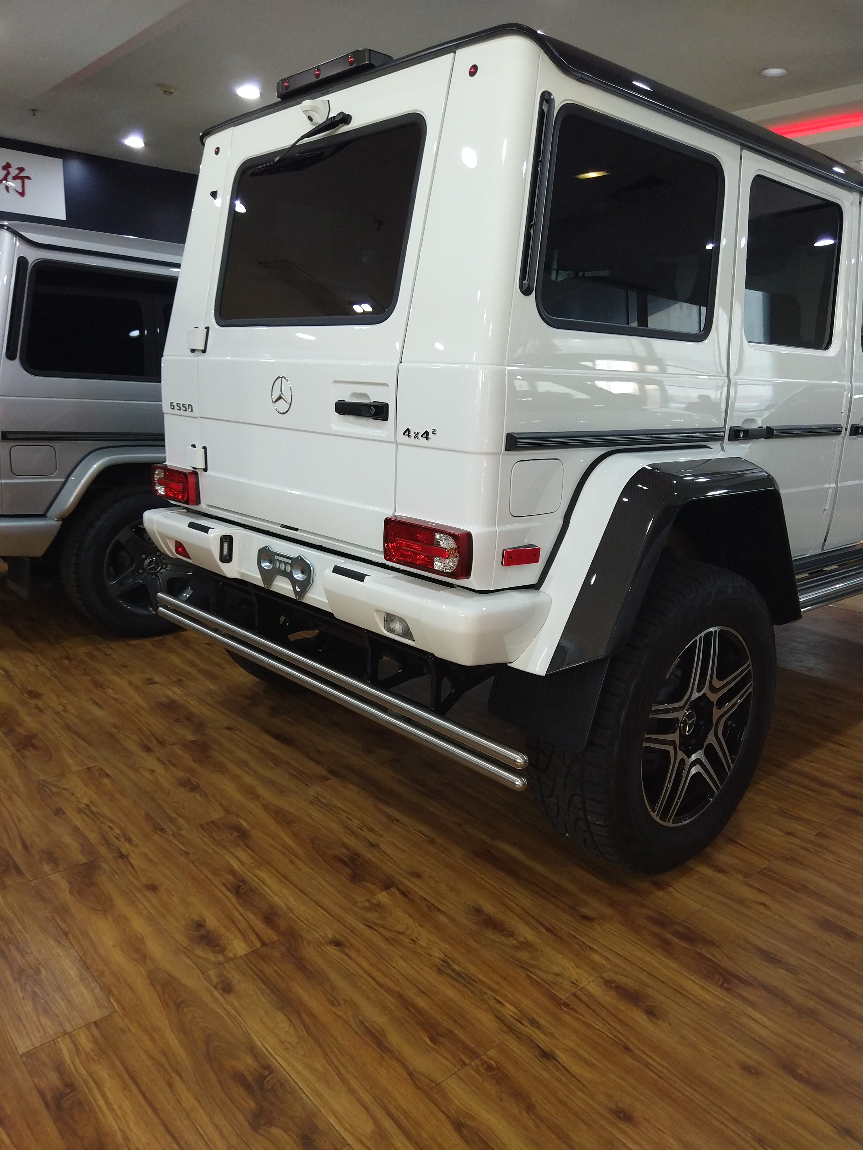 17款奔驰g550 4x4 天佑同款 预定19款大g