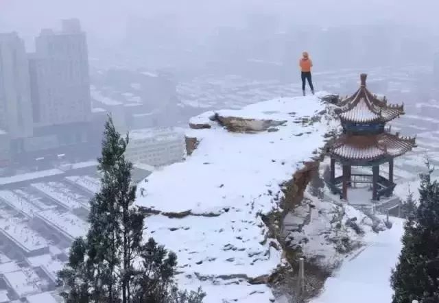 雪!雪!2018年首场雪将到神木,大范围降雪,气温骤降,神木人挺住!