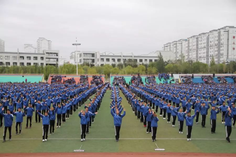 全国公示乌苏一中在内的新疆这24所中小学校要逆天想上这些学校的留意