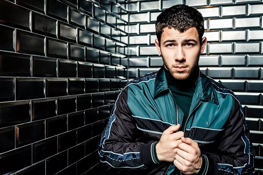 矮1尼尼nickjonas2017年的所有高清写真