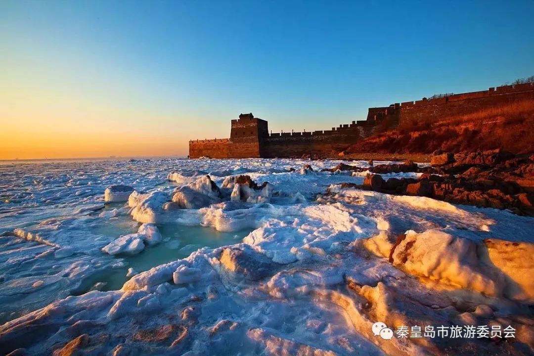 冰封时节,看"玉砌"般冰海奇景,赏秦皇岛冰海全攻略!