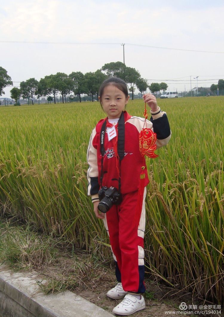 罗阳小学生作品选快乐摄影阳光活动