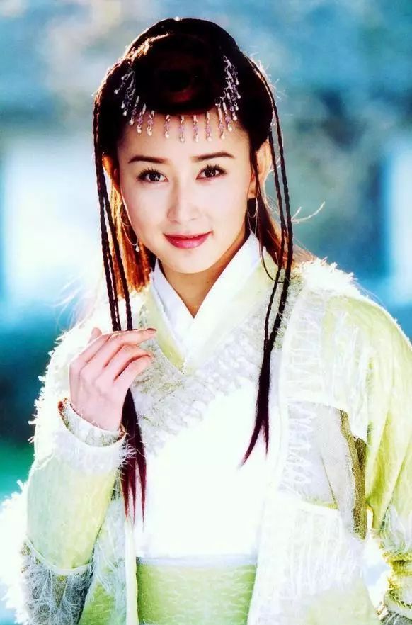 胡静的古装扮相美艳迷人,在《杨门虎将》中扮演的明姬公主非常惊艳!
