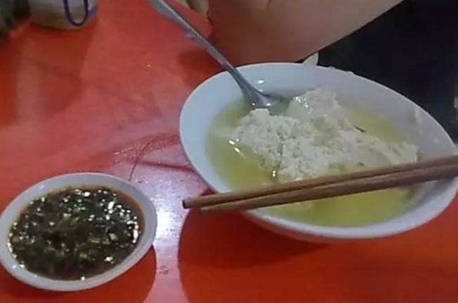 一碗菜豆腐,勾起了每个在外洋县人的思乡情