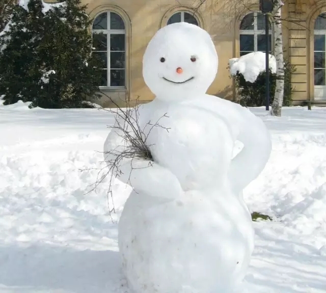 没有雪的冬天到这里来找雪人吧