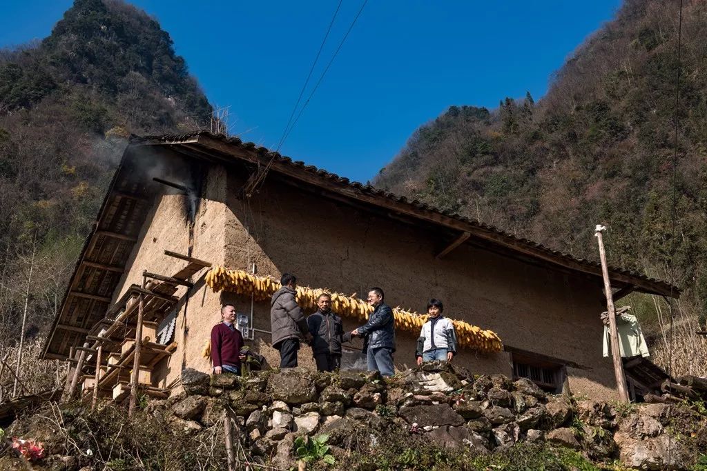 穷在远山有人问 精准扶贫见成效 | 农行湖北分行扶贫点——兴山白竹村