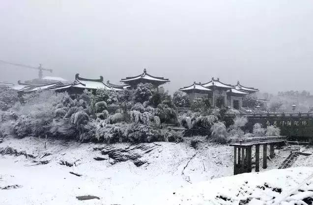 雪中的江南诗山——宣城敬亭山