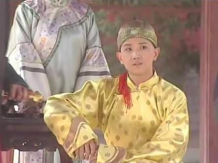 李楠还曾在《康熙王朝》中扮演了少年康熙,他将人物那个时候应该有的