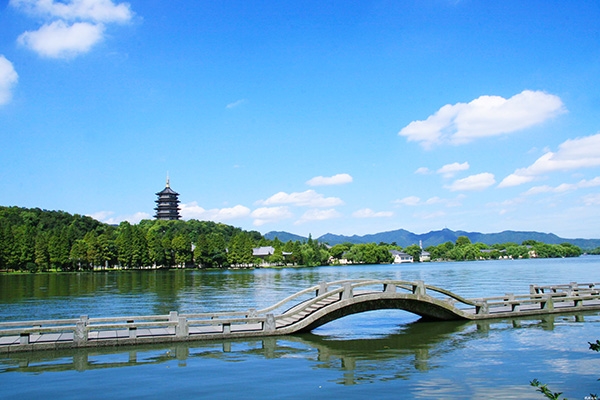 西湖乡人口_浮梁县西湖乡西溪村(3)