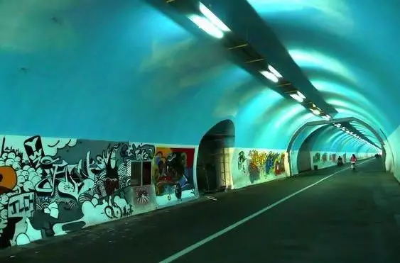 (4)芙蓉隧道