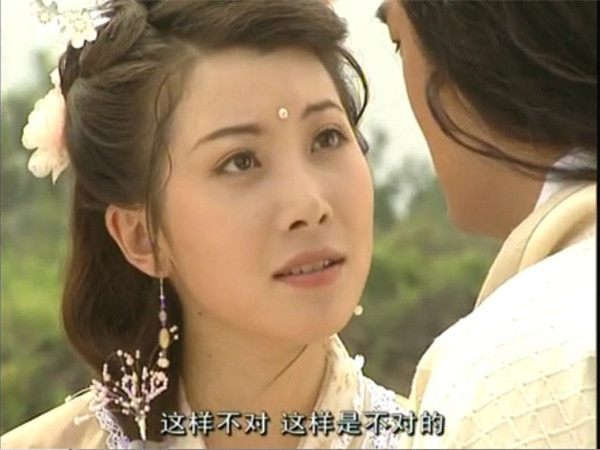 一 李媚娘—《武林外史》:李媚娘美而温婉,一静一动的美,相得益彰